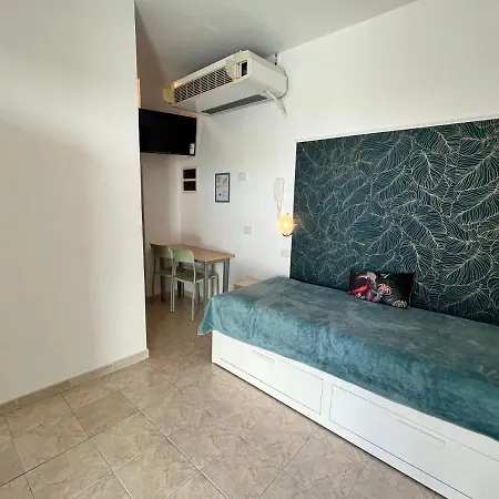 Apart Otel Frontemare