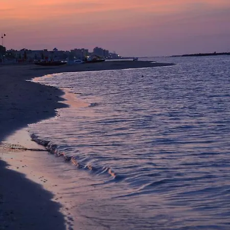 Apart Otel Frontemare 2*