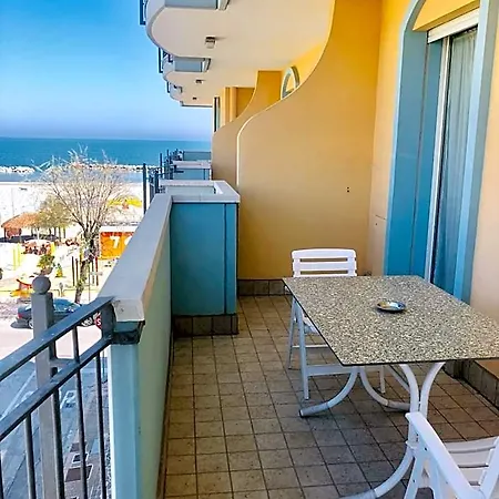 Aparthotel Frontemare Rimini