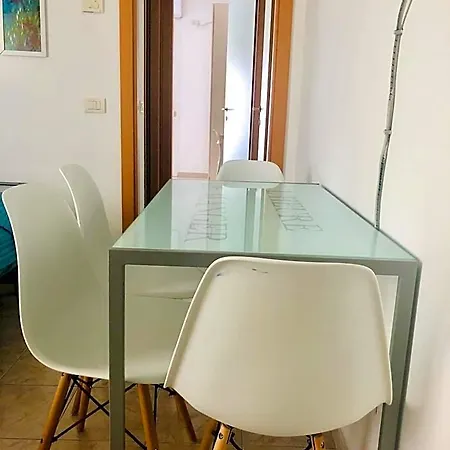 Frontemare Hotel apartamentowy 2*