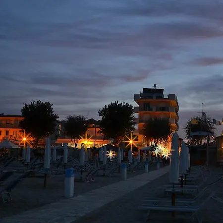 Frontemare Lejlighedshotel Rimini