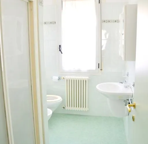 Hotel apartamentowy Frontemare 2*